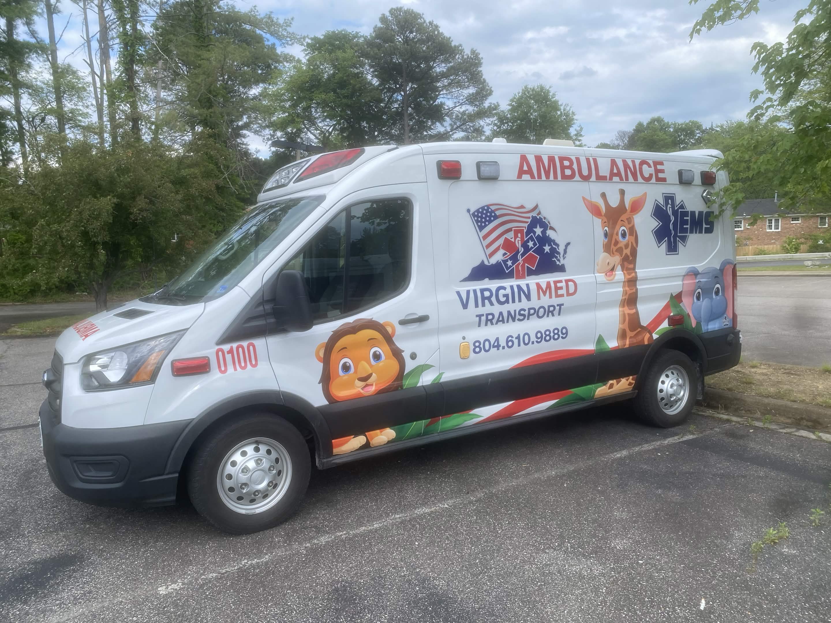 Wheelchair transport vehicle