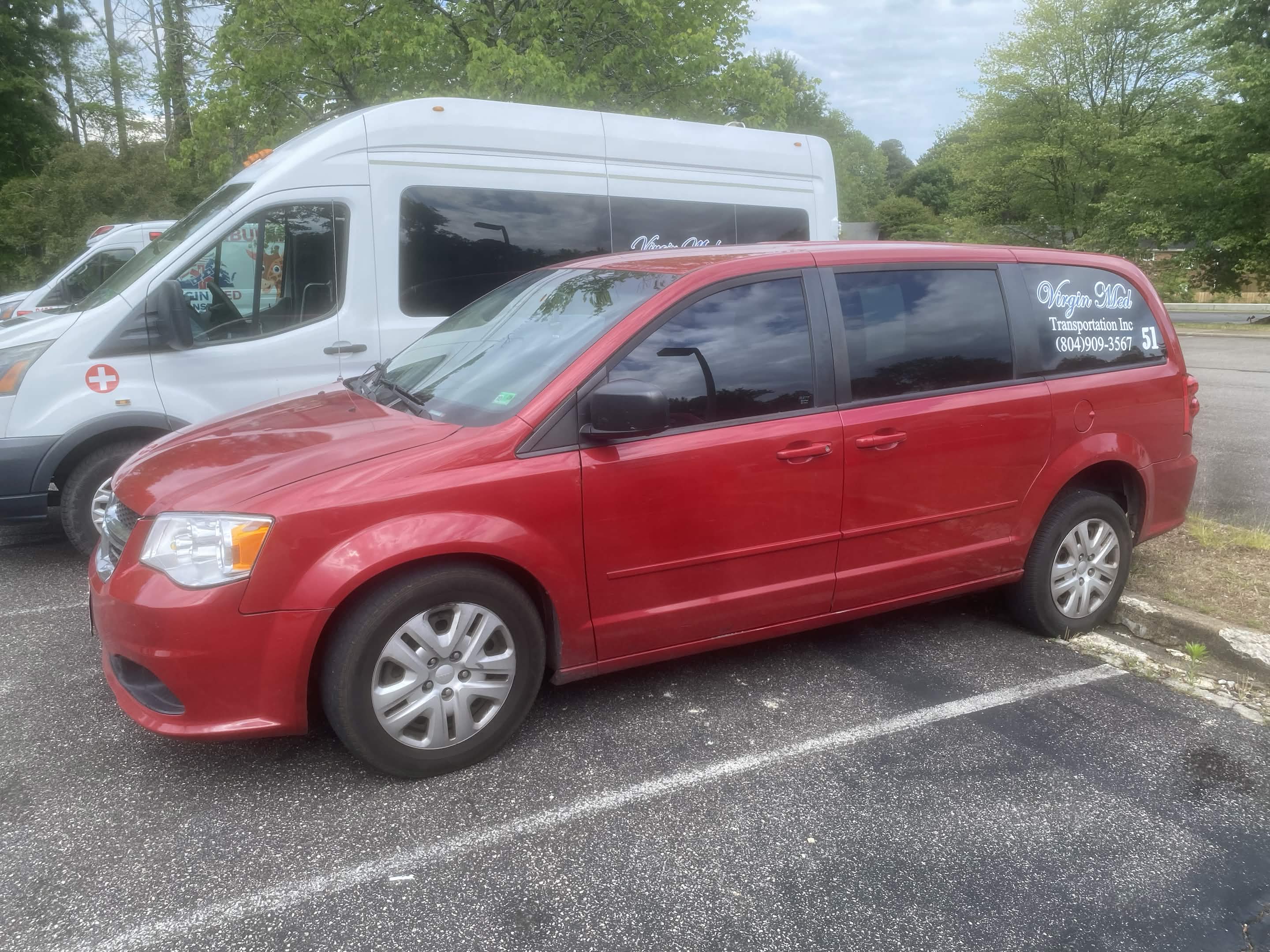 Wheelchair transport vehicle